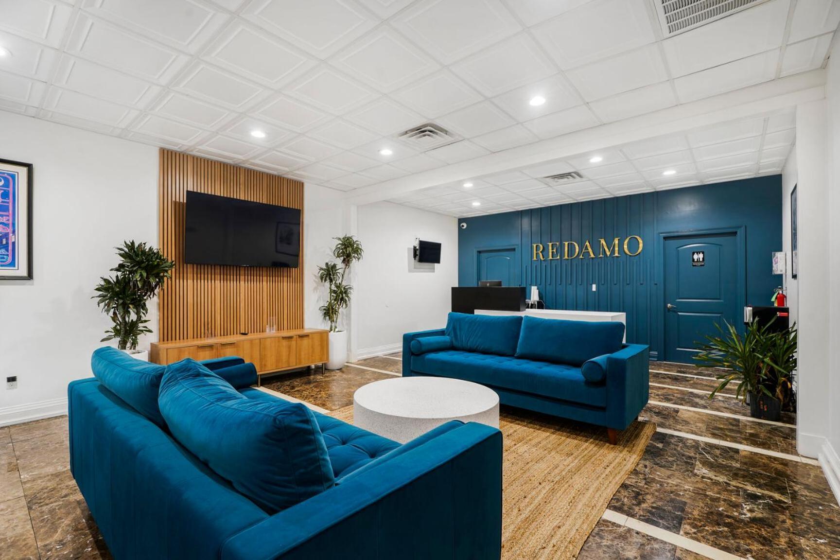 Redamo Suites Jefferson ภายนอก รูปภาพ